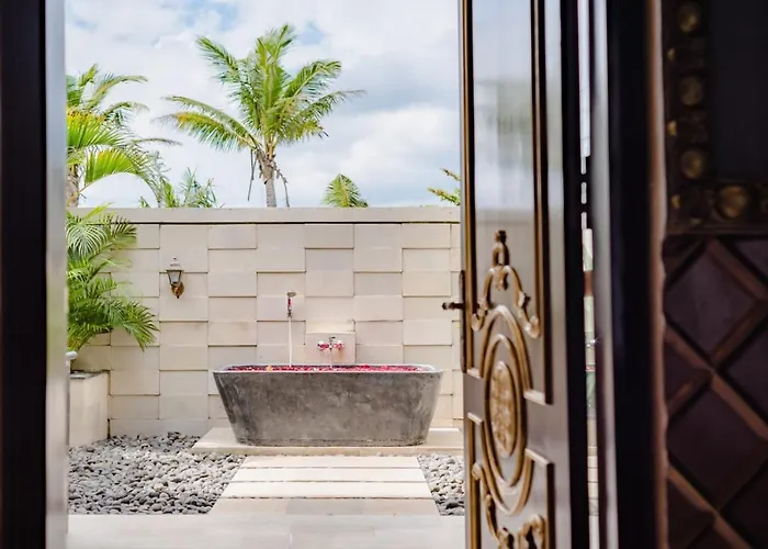 Bali Mansion *